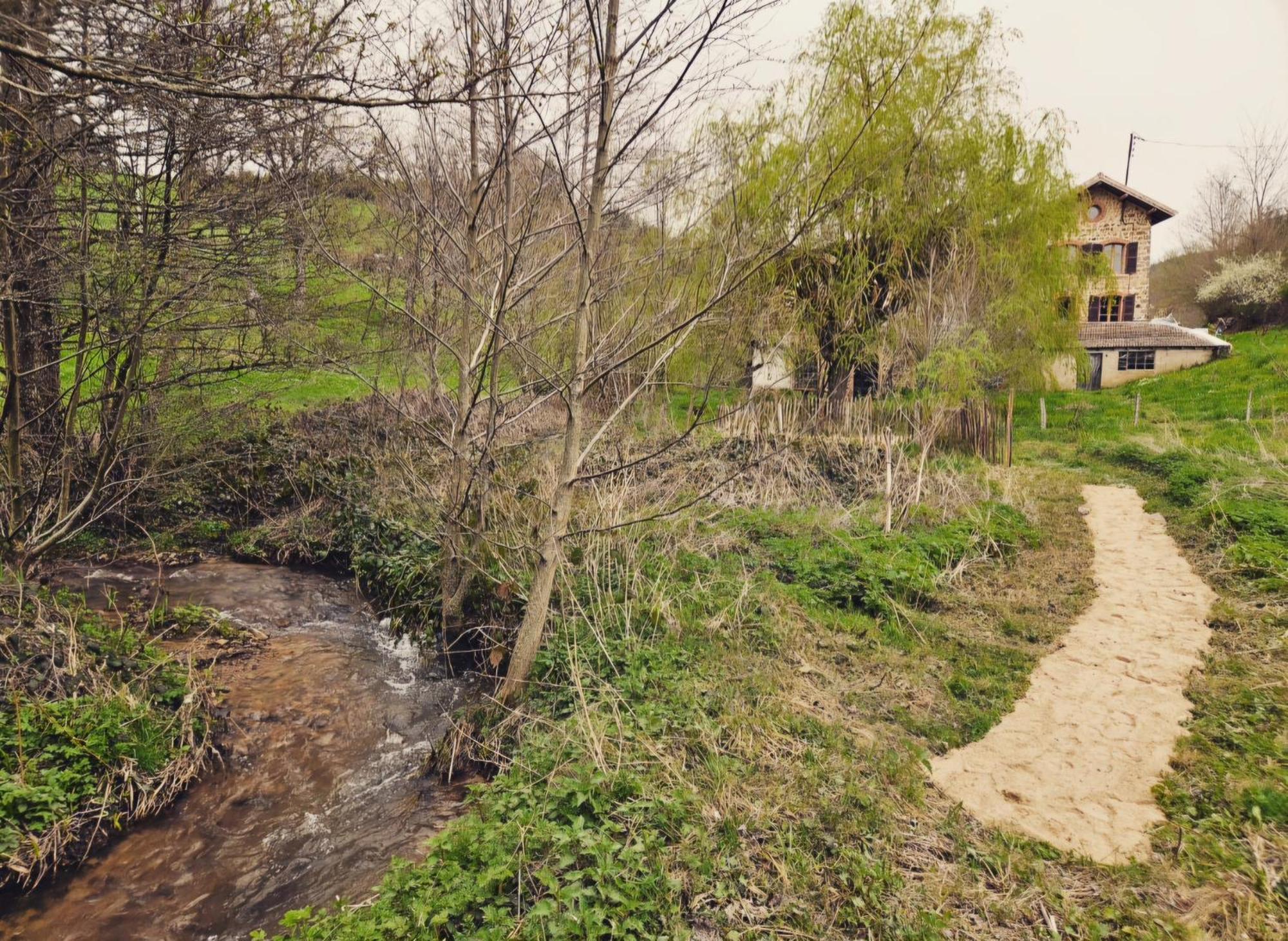 La Fabrique Du Roncon Βίλα Saint-Bonnet-le-Troncy Εξωτερικό φωτογραφία